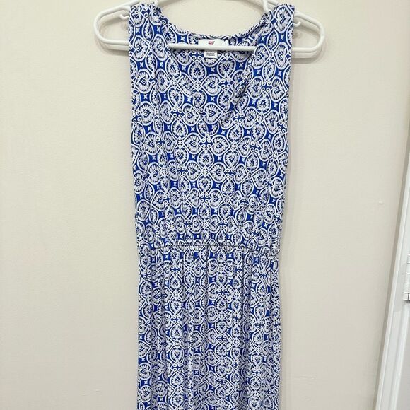Vineyard Vines Dress - Picture 4 of 11